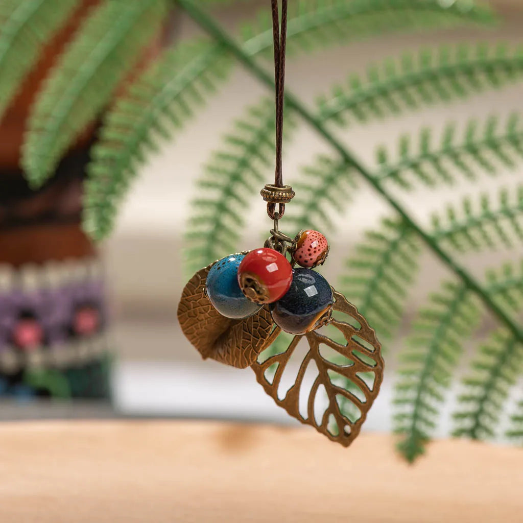 Collana Ceramica Foglie Incantate
