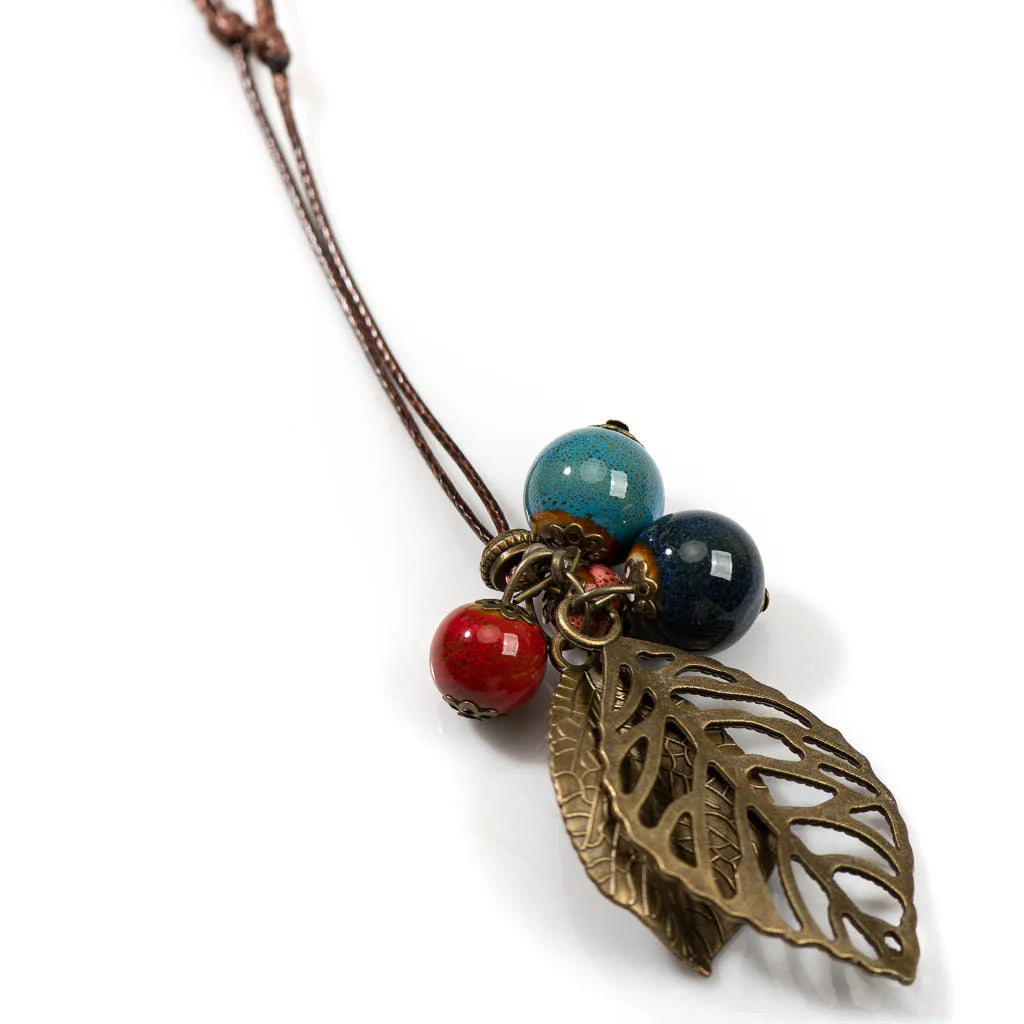 Collana Ceramica Foglie Incantate